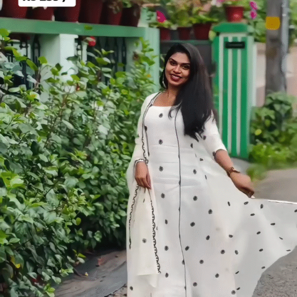 Everyday Glam: Must-Have Gorgeous Kurta Set for Women – Just ₹239/-