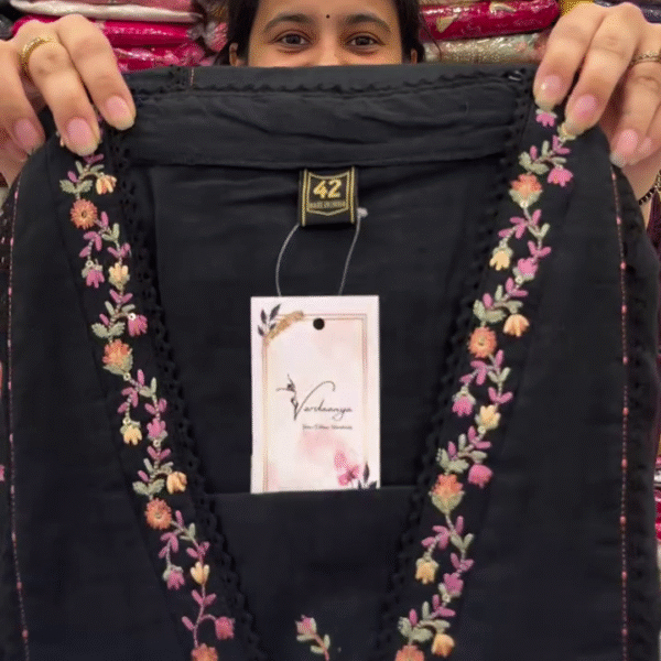 Step into a world where every thread tells a story of timelesss elegance ❣️