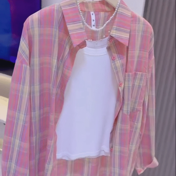 Trendy Pink Plaid Casual Shirt with White Inner Top – Stylish Layered Look for Women