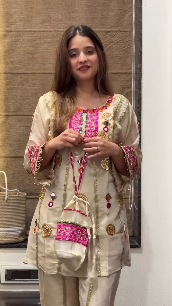 vlcsnap-2025-10-03-11h05m41s698