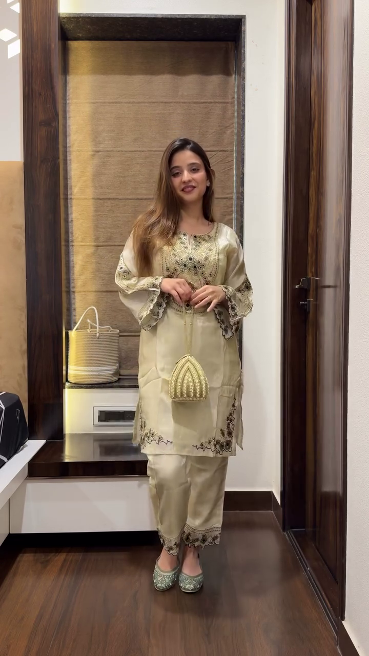 vlcsnap-2025-10-03-11h05m51s991